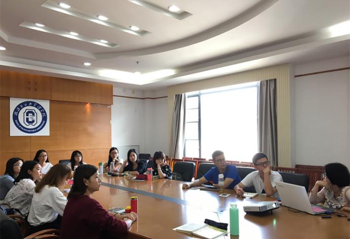 介绍加拿大社区照顾的工作模式